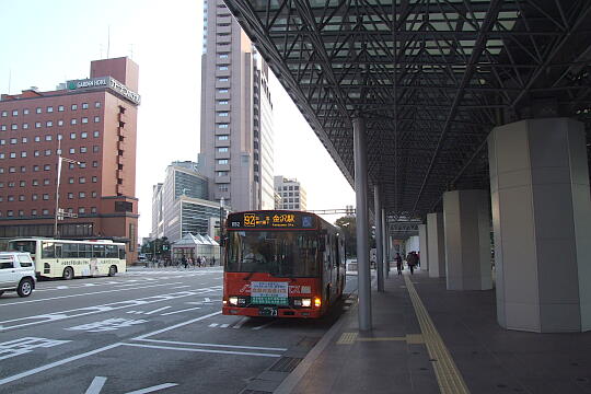 写真(82) /busstop/gazo540/gazo20091107/kanazawaeki-18cDSCF2159.JPG