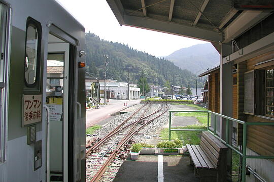 九頭竜湖駅 の写真(82) 2005年08月13日