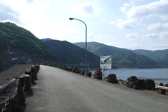 岩屋ダム（東仙峡金山湖） の写真(85) 2008年05月04日