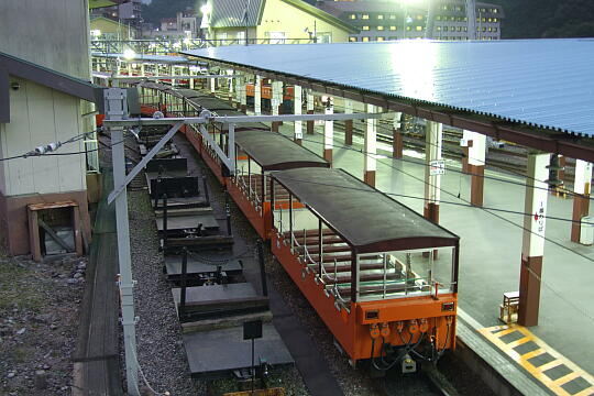 黒部峡谷鉄道 宇奈月駅 の写真(85) 2006年10月14日