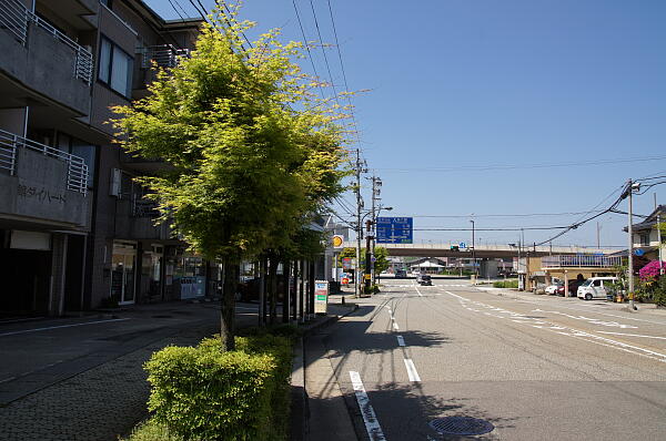 写真(14) /busstop/gazo600/gazo20130512/suzumidai1chome-bDSC05150.JPG