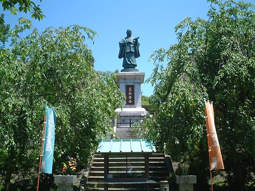 卯辰山　日蓮上人銅像 の写真(80) 2002年06月01日