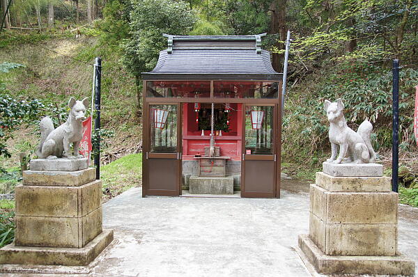 湯涌稲荷神社 の写真(11) 2013年04月17日