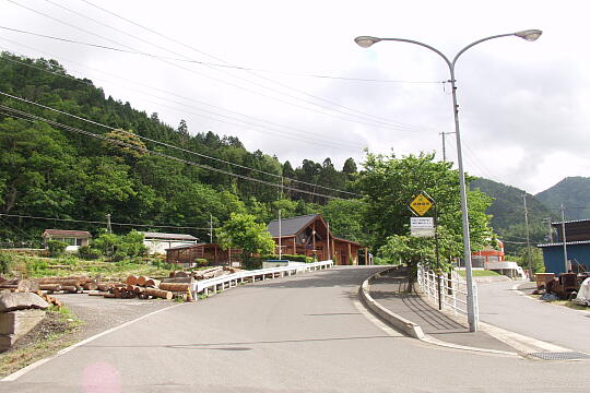 青郷駅前 の写真(81) 2005年06月05日