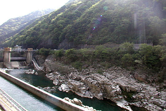 中山七里（上麻生駅付近） の写真(83) 2005年05月05日