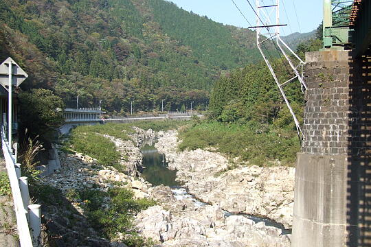 中山七里（焼石駅～飛騨金山駅） の写真(84) 2006年11月04日