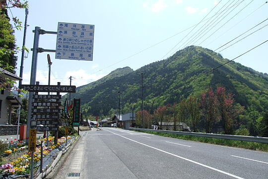 岐阜県道441号線（飛騨御岳はなもも街道） の写真(80) 2008年05月04日