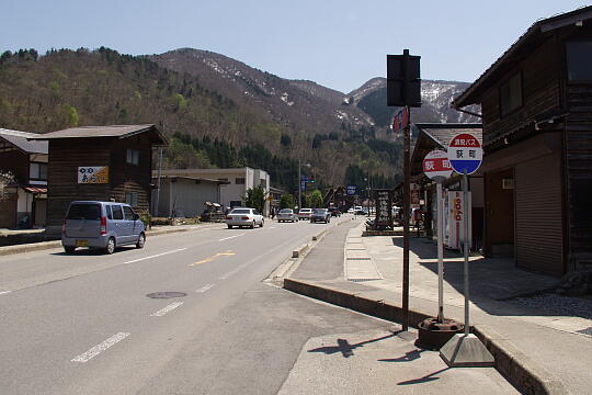 萩町バス停 の写真(82) 2006年05月03日