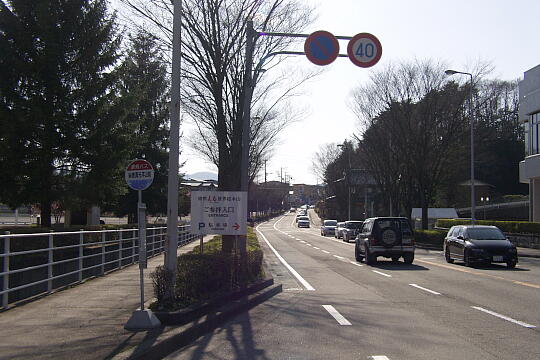 崇教真光本山前バス停 の写真(82) 2006年05月03日