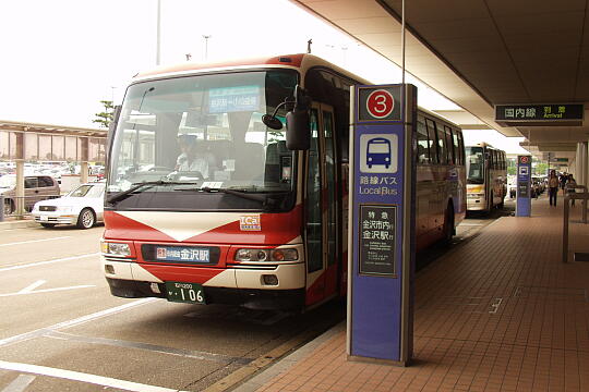 小松空港バスのりば の写真(80) 2005年07月03日