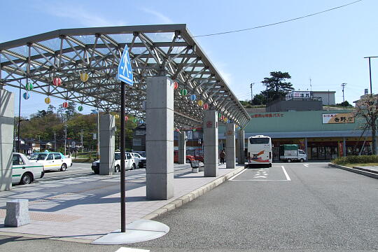 ふらっと訪夢・バス乗り場 の写真(80) 2007年04月29日