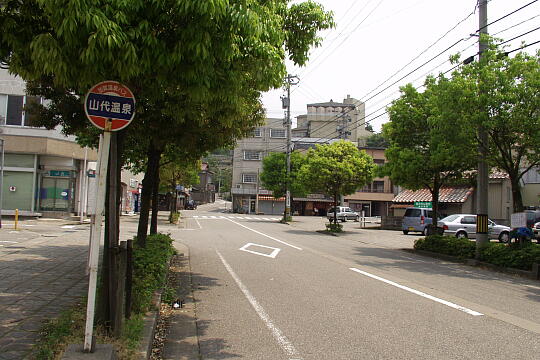 山代温泉バス停 の写真(82) 2005年05月29日