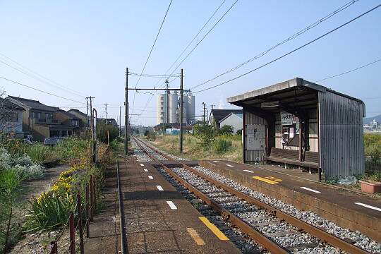 万葉線 中伏木駅 の写真(83) 2006年10月14日