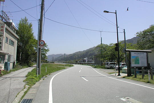 越中宮崎駅 の写真(84) 2005年05月03日