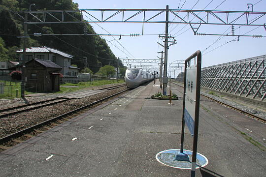 市振駅 の写真(85) 2005年05月03日