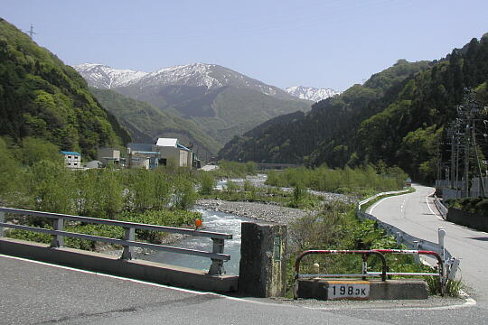 富山・新潟県境（国道８号線） の写真(81) 2005年05月03日
