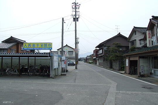 ＪＲ西入善駅 の写真(89) 2009年05月04日