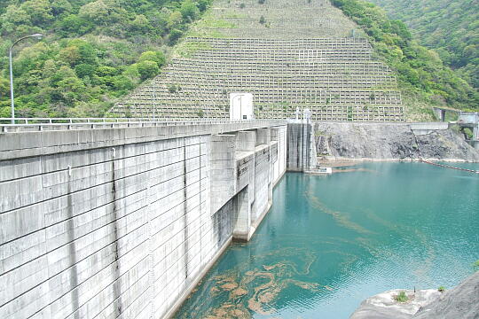 朝日小川ダム の写真(82) 2009年05月04日