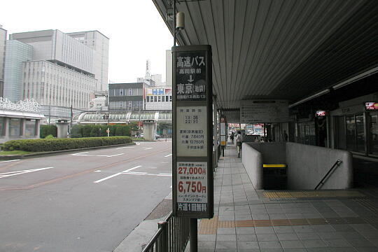 高岡駅前バスのりば の写真(81) 2005年07月09日