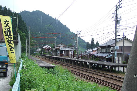 富山地方鉄道 本宮駅 の写真(80) 2008年06月07日