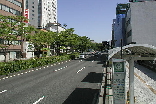 総曲輪バス停 の写真(82) 2005年05月03日