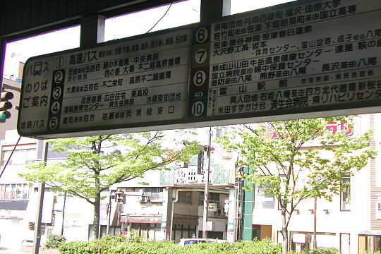 総曲輪バス停 の写真(83) 2005年05月03日