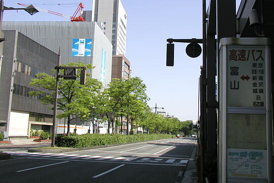 総曲輪バス停 の写真(84) 2005年05月03日