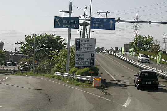 北陸自動車道 富山インター の写真(82) 2005年05月03日