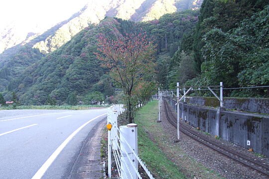 尾瀬場トンネル入口付近 の写真(82) 2009年10月12日