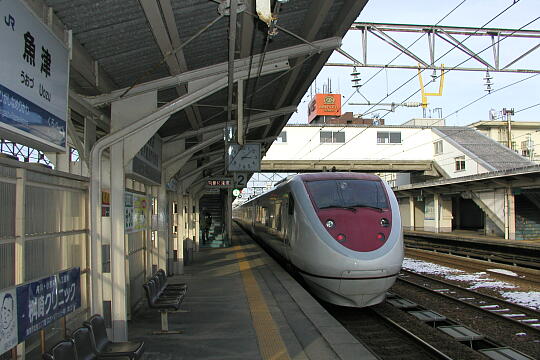 魚津駅 の写真(83) 2007年01月01日